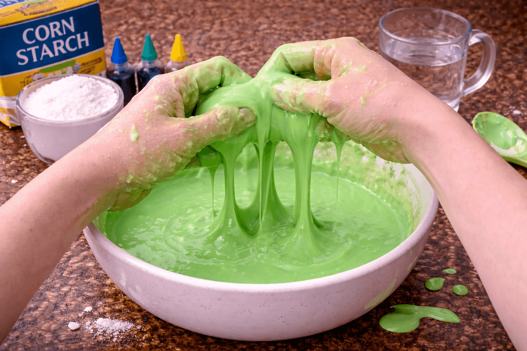 Experiment Ergebnis - Schleim aus Speisestärke: Nicht-newtonsches Fluid selber machen