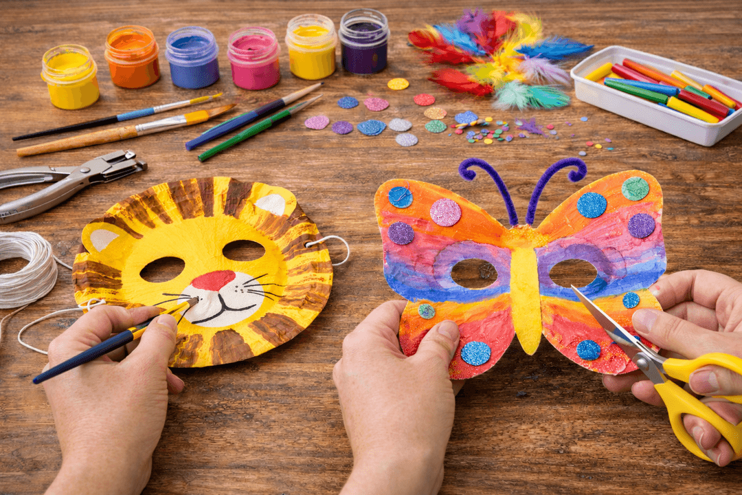 Basteln - Farbenfrohe Tiermasken