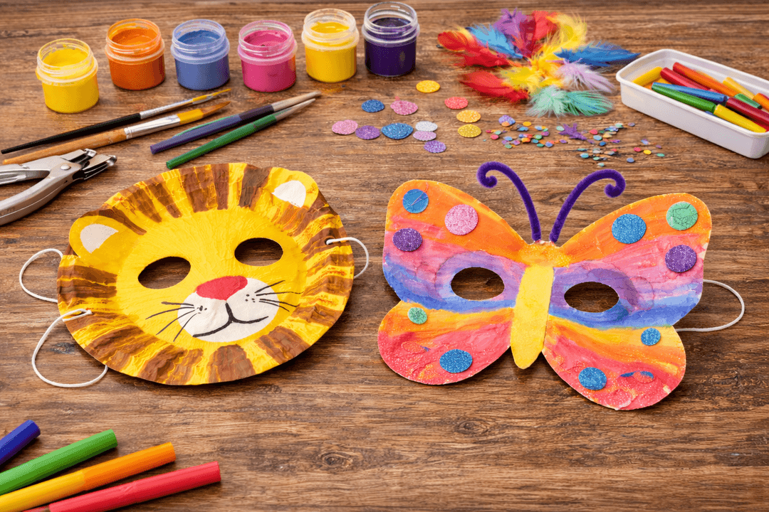 Bastelergebnis - Farbenfrohe Tiermasken