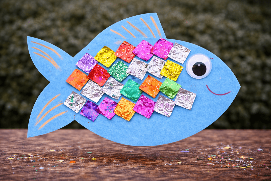 Bastelergebnis - Farbenfroher Regenbogenfisch